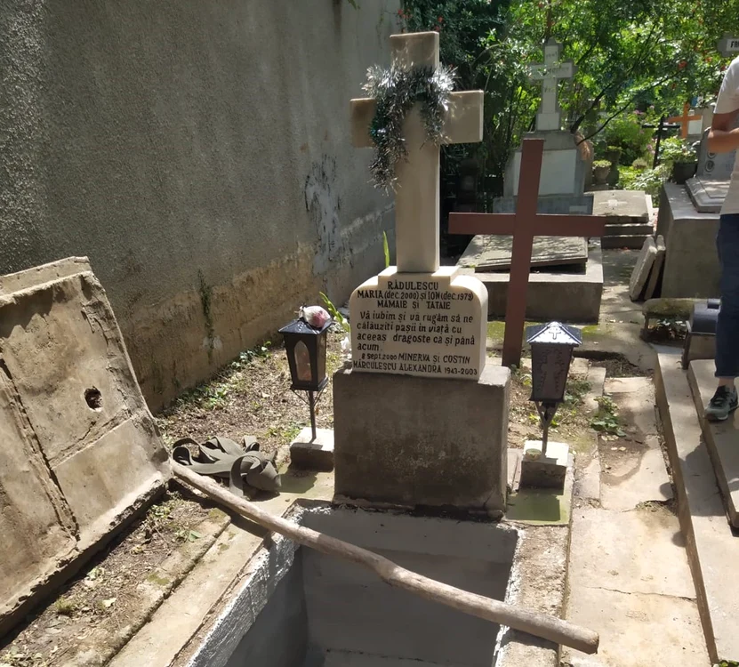 Actorul își va dormi somnul de veci lângă mamă și lângă bunici
