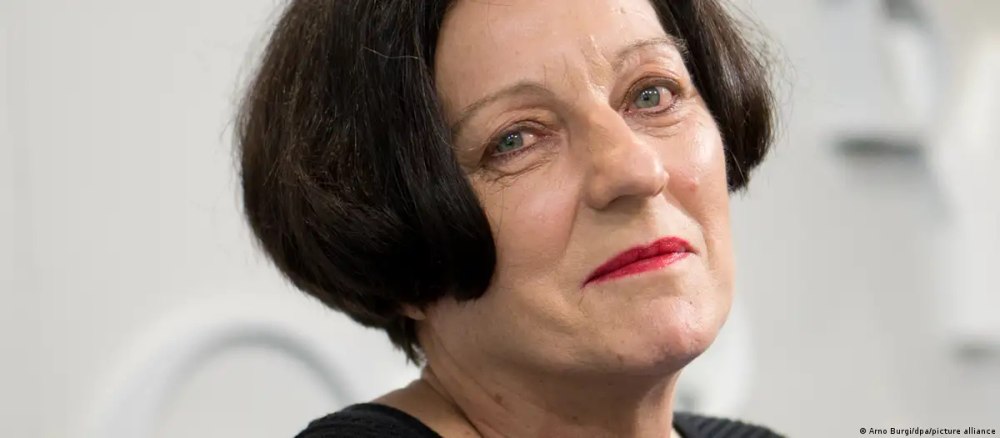 Herta Müller le-a scris românilor cărțile care le lipseau