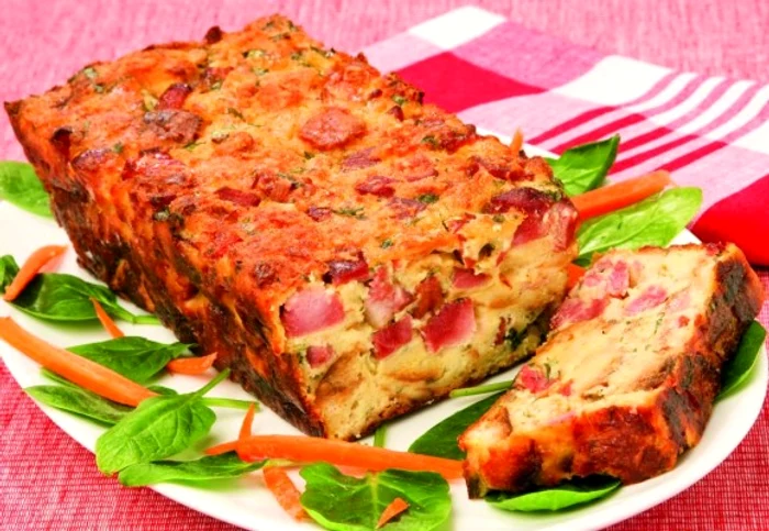 
    Aperitivul va fi mult mai savuros daca prepari acest delicios chec saratclickpoftabuna.ro  