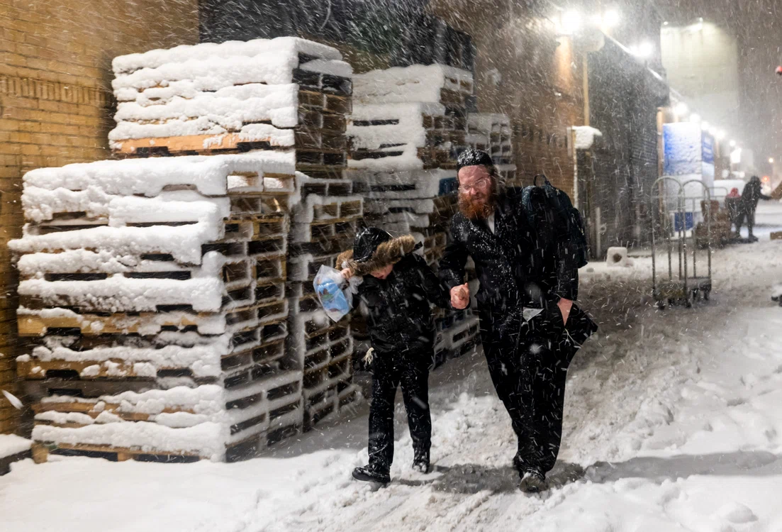 Oamenii s-au grăbit să ajungă acasă (Foto: GettyImages)