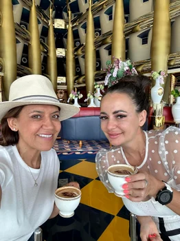 Mirela Retegan a fost nașă de botez în Dubai