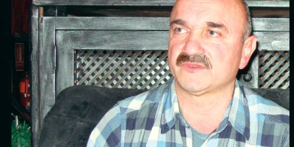 Poetul român Ionel Crăciun a înfiinţat mişcarea anti-Harry Potter „Scara“
