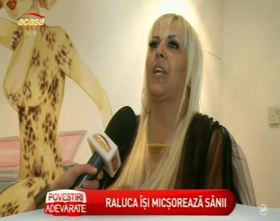 
    Vedeta crede că i-ar sta mai bine dacă ar avea sânii mai mici  