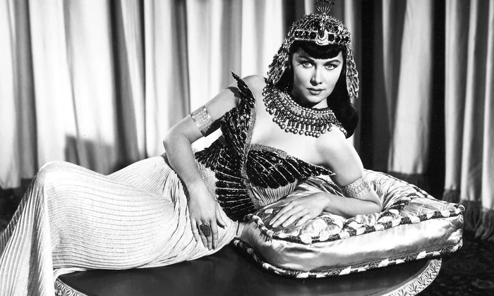 RHONDA FLEMING în rolul Cleopatrei  foto   profimedia 0137026979 jpg