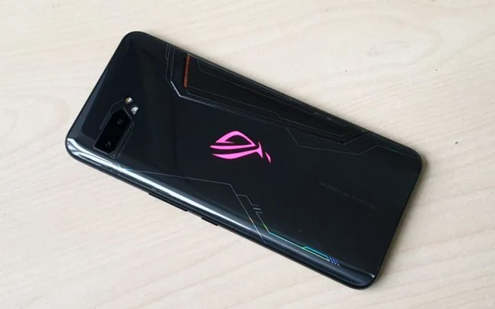 ASUS ROG Phone II