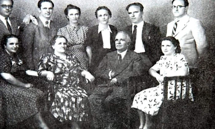 SPECIAL Neamul Ciorăneştilor  Portretul unei familii de intelectuali români jpeg