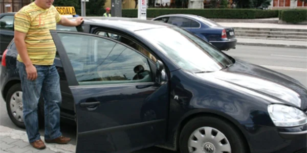 Şcolile de şoferi din Gorj au redus tarifele