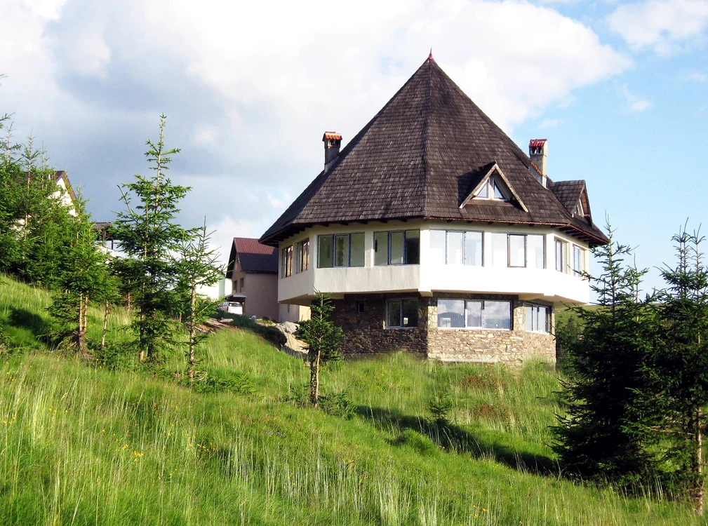 Cabana „Ciuperca“ din Rânca Foto: Facebook/pensiunea la Ciupercă