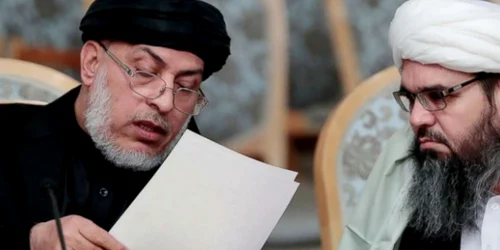 Prima negociere directă între reprezentanţii guvernamentali de la Kabul şi talibani