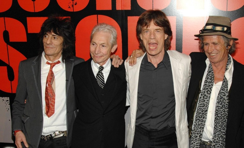 12 iulie, ziua în care a debutat trupa The Rolling Stones. Tot azi s-a născut solistul Paul Ciuci