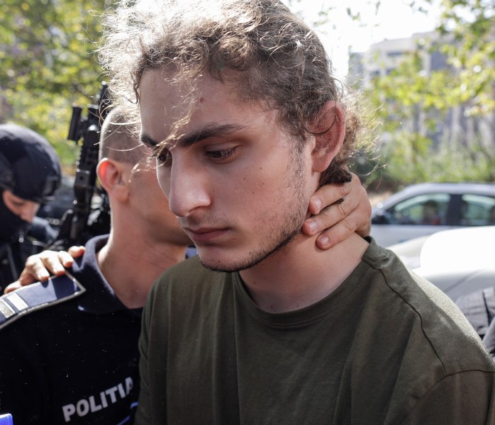 Vlad Pascu rămâne în arest. Ucigașul drogat de la 2 Mai: „Nu sunt un pericol social“ VIDEO UPDATE