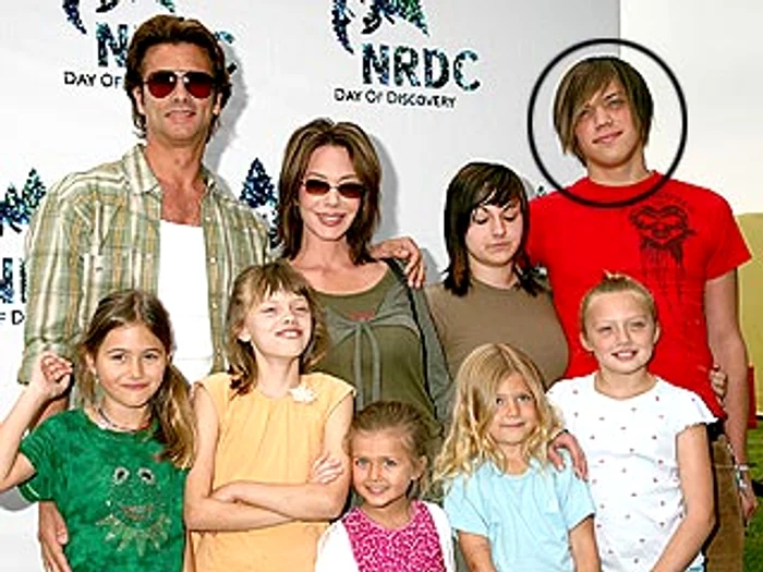 Hunter Tylo şi copii ei