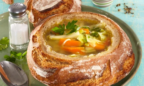 Ciorba de legume in paine jpeg