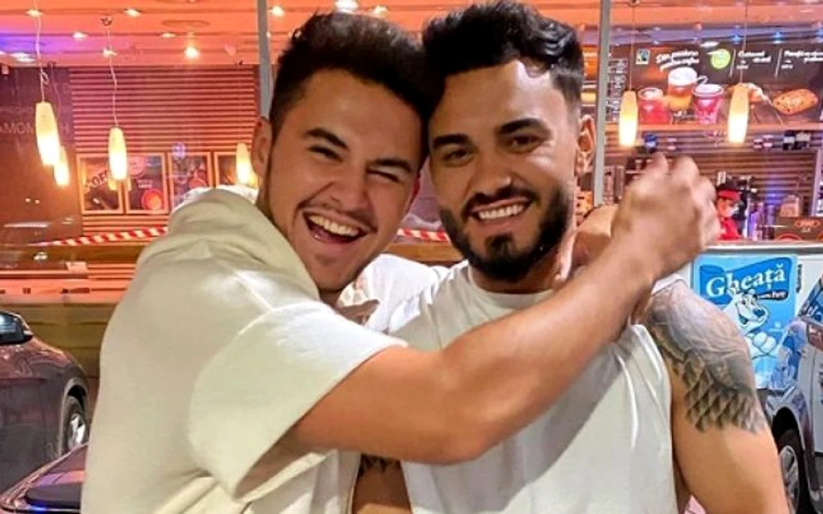 
    Jador și Mario Fresh, bătuți lângă un club din MamaiaFoto: Arhivă personală  