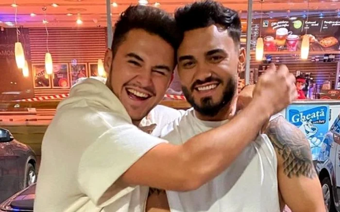 
    Jador și Mario Fresh, bătuți lângă un club din MamaiaFoto: Arhivă personală  