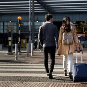 Romani la aeroport  Sursa Freepik com jpg