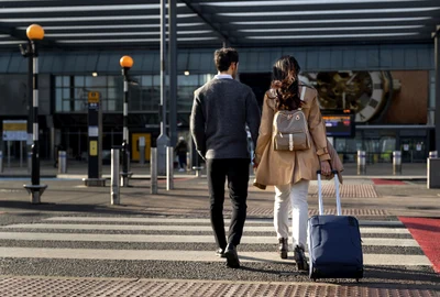 Romani la aeroport Sursa Freepik com jpg