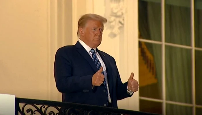 Trump a părăsit duminică spitalul pentru a fi alături de susținători. Gestul a fost criticat aspru de medici Sursă foto: Captură video