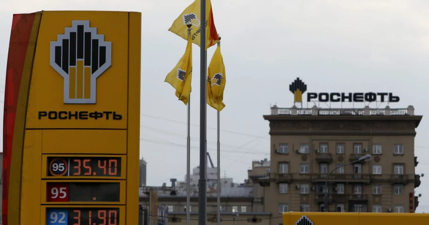 Trump impune sancțiuni dure companiilor petroliere rusești FOTO: Arhivă