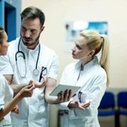 sistem medical medici foto Magnific jpg