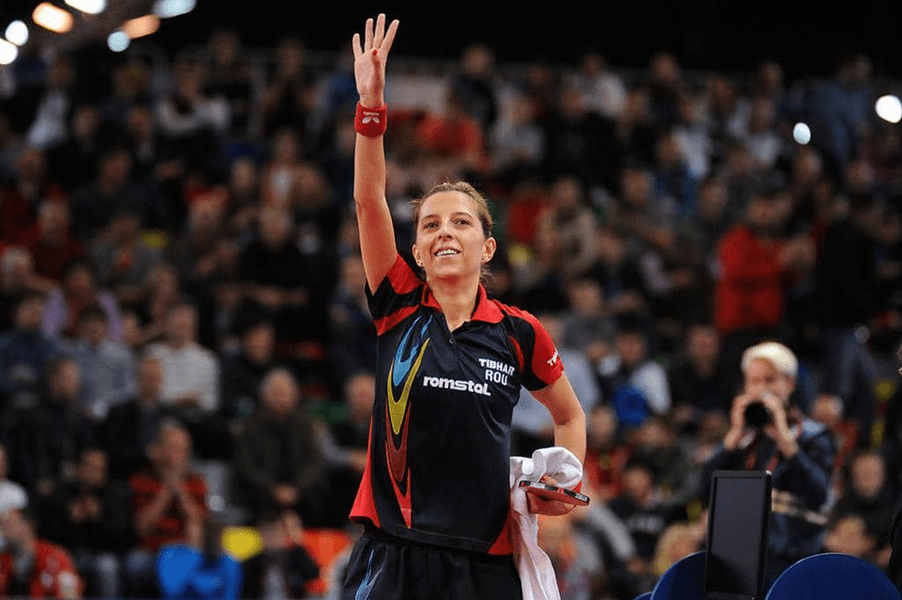 Elizabeta Samara, aleasă prima în Comisia Sportivilor din Federația Internațională de Tenis de Masă