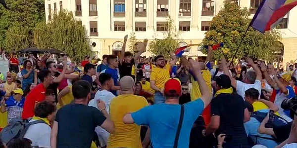 suporteri romania jpg
