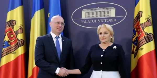 Viorica Dancila si Pavel Filip guv.ro