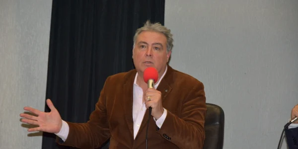 Adrian Cioroianu FOTO Ionuţ Druche 