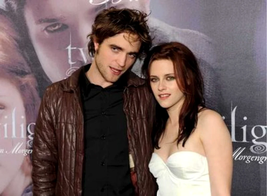 
    Robert Pattinson şi Kristen Stewart s-au despărţit în urmă cu câteva zile  