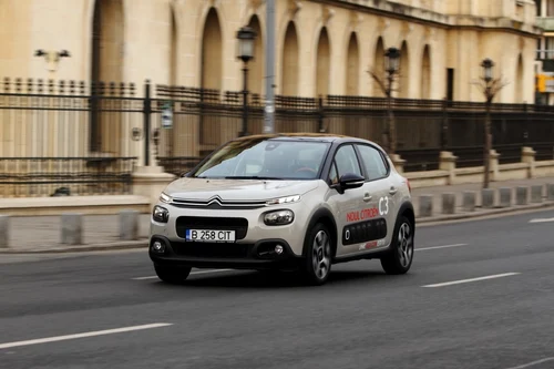 Test Drive Citroen C3 1.6 BlueHDi