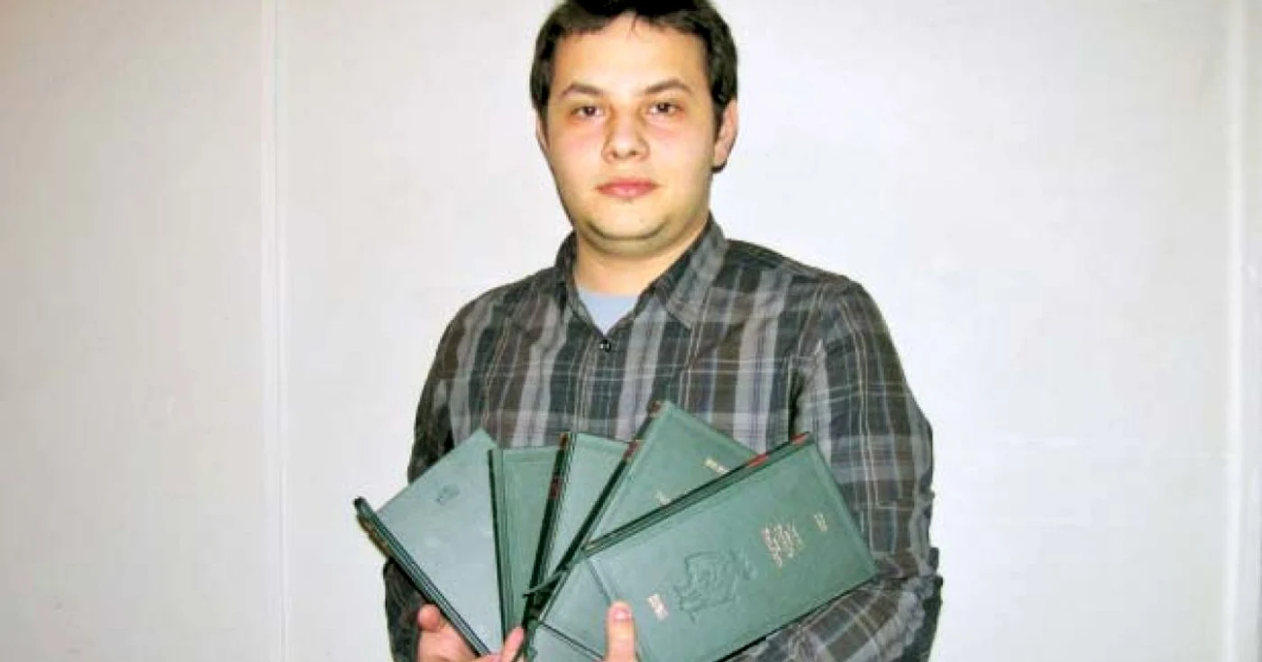 Azi: Valentin Stoichici (Ploieşti, judeţul Prahova)