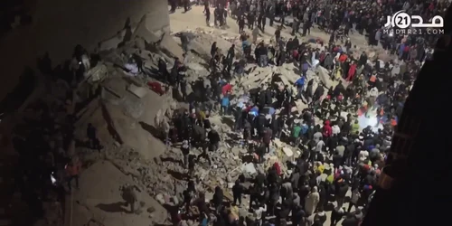 P2LmV69Gzqr4hlur mp4 thumbnail png