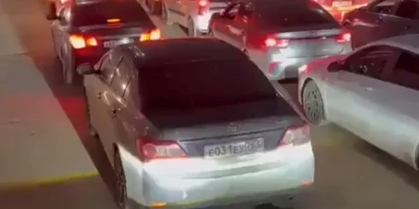 Mulţi ruşi încearcă să treacă în Kazahstan după declanşarea mobilizării foto captura video