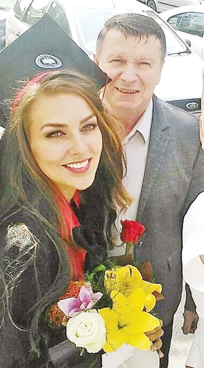 Aurel Tămaș (57 de ani) se iubește cu fotomodelul Eliza Ancău (25 de ani)