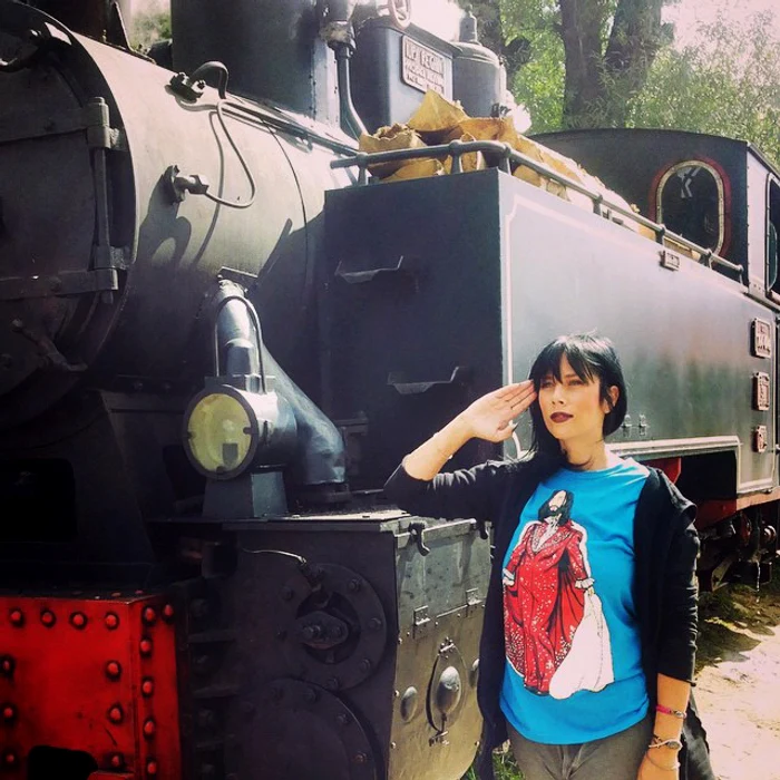 Sophia a ţinut morţiş să se plimbe cu mocăniţa