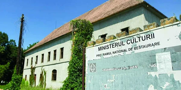 Castelul prinţesei Elisabeta de la Banloc ar putea fi inclus într-un sejur. Foto: Remus Runcan