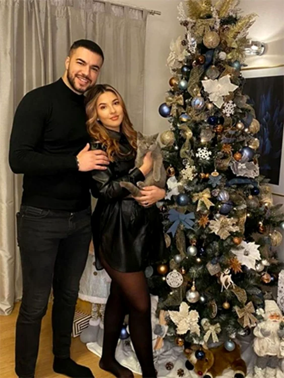 Daniela îl face pe Culiţă tată de fetiţă