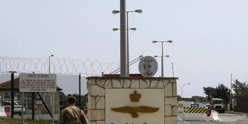 baza de la Akrotiri/FOTO:X