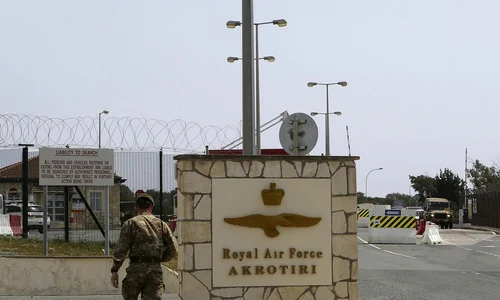 baza de la Akrotiri/FOTO:X