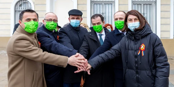Ludovic Orban si alti membri ai Fortei Dreptei FOTO Facebook Ludovic Orban