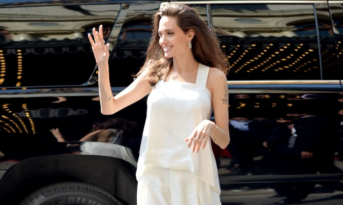angelina jolie gettyimages 845352272 jpg jpeg