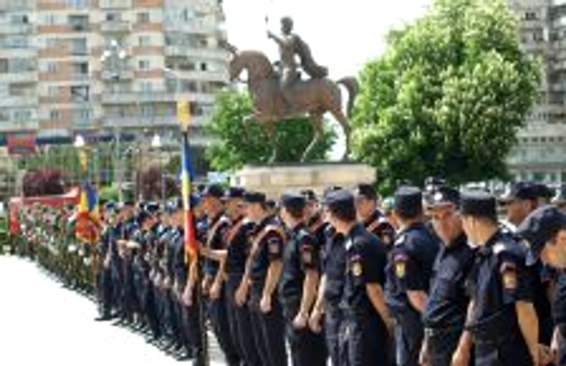 Disponibilizările vor lovi în Poliție și Jandarmi 