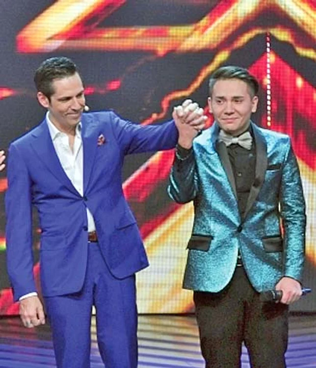 Florin Răduţă, tânărul care a câştigat «X-Factor» în 2015, susţine că în studio i se cerea să cânte ca Smiley şi Randi