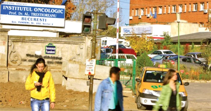 Institutul Oncologic Fundeni a rămas fără două aparate de radioterapie