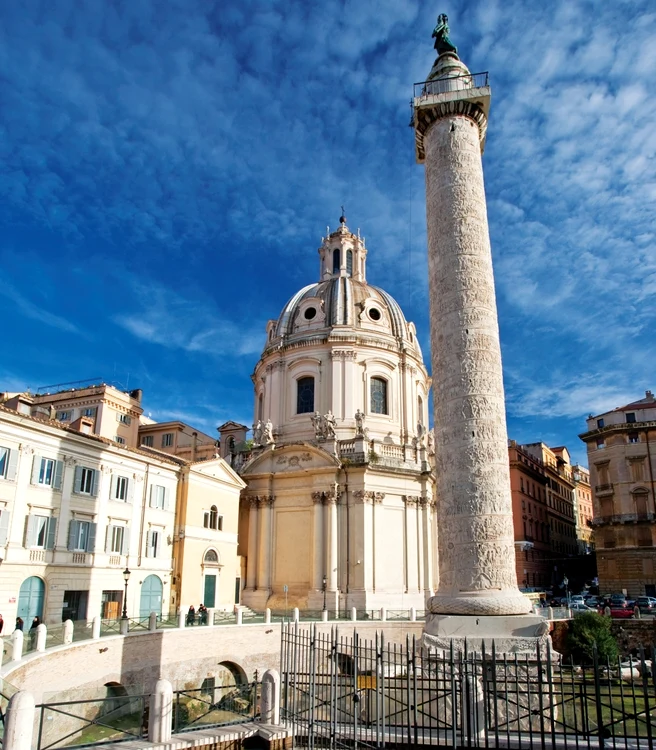 Columna si Forumul lui Traian shutterstock 68048947 jpg jpeg