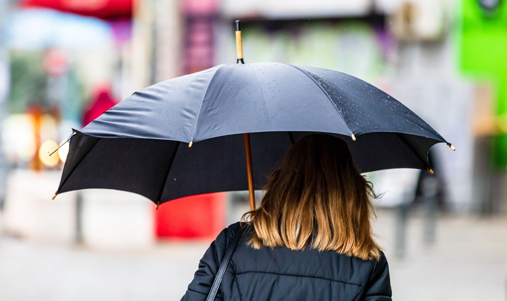 Prognoza meteo pentru 3 mai. Ploi însoțite și descărcări electrice în mai multe regiuni