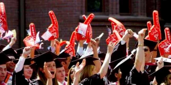 Ministerul Apărării Naţionale a cheltuit 11.000 $ pentru cursuri la Harvard