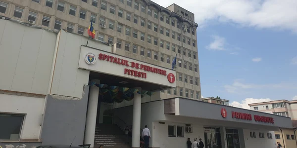 Spitalul de Pediatrie Pitesti Foto   Alex Vlaicu jpg