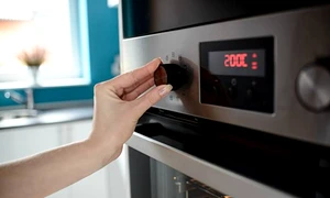 cuptor electric istock jpg