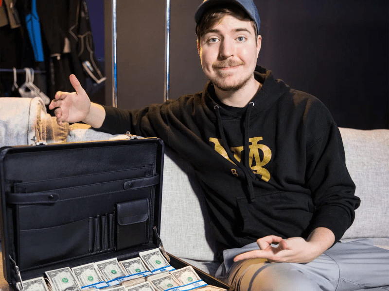 MrBeast a devenit cel mai de succes canal de Youtube